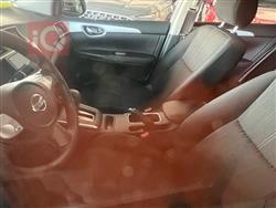 نيسان سيلفي